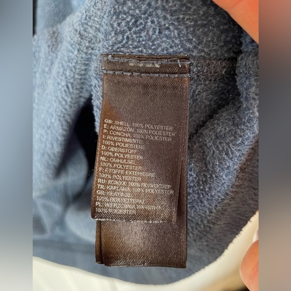 North Face Fleece  1/4 Zip Pullover - Picture 3 of 3